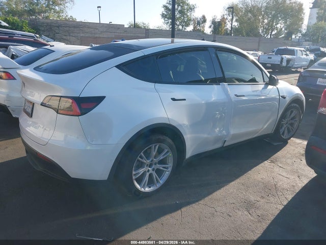 5YJYGDEE0MF083205 Tesla Model Y Long Range Dual Motor All-wheel Drive
