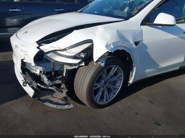 5YJYGDEE0MF083205 Tesla Model Y Long Range Dual Motor All-wheel Drive