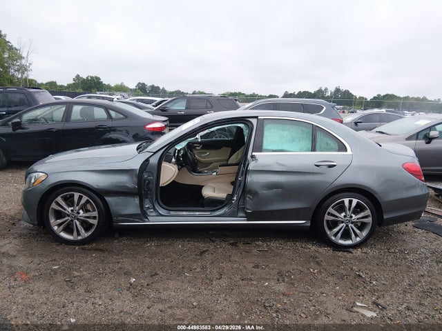 Продажа на аукционе авто 2017 Mercedes-benz C 300, vin: 55SWF4JB5HU229222, номер лота: 44983583