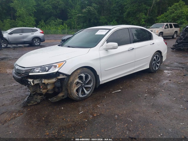 44983592 :رقم المزاد ، 1HGCR3F87HA006015 vin ، 2017 Honda Accord Ex-l V6 مزاد بيع