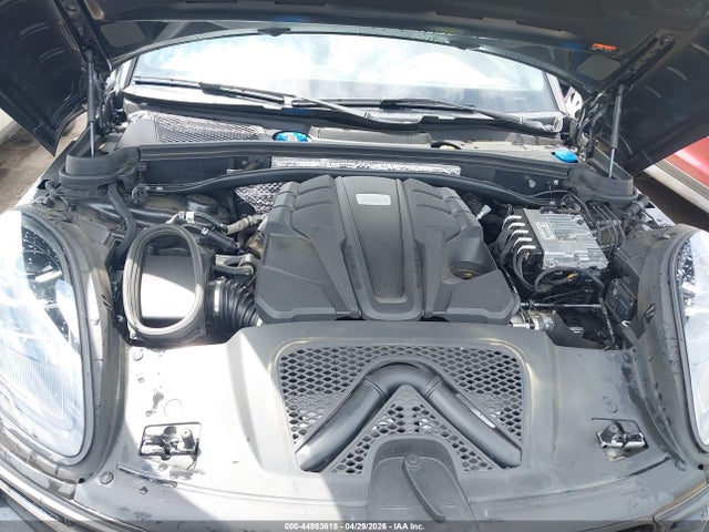 2023 Porsche Macan S მანქანა იყიდება აუქციონზე, vin: WP1AG2A59PLB40769, აუქციონის ნომერი: 44983618