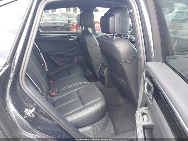2023 Porsche Macan S მანქანა იყიდება აუქციონზე, vin: WP1AG2A59PLB40769, აუქციონის ნომერი: 44983618