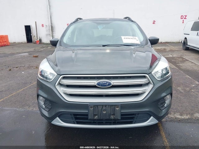 1FMCU9GD6JUD31055 Ford ESCAPE SE