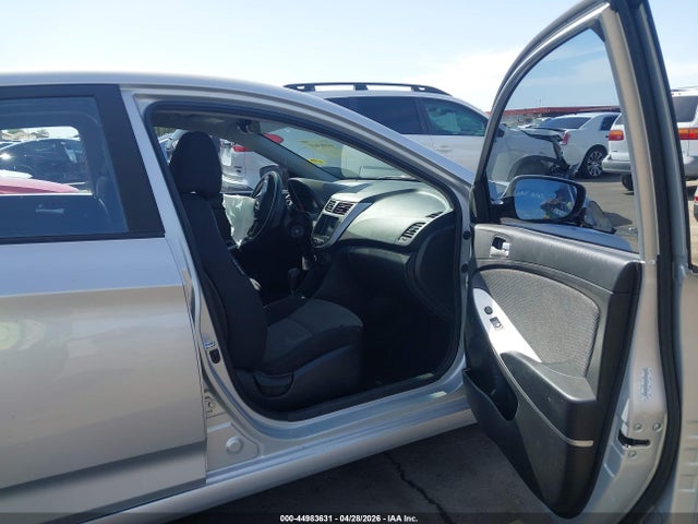 Aukcja sprzedaży 2013 Hyundai Accent Gs, vin: KMHCT5AE7DU106659, numer aukcji: 44983631