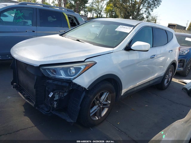Продажа на аукционе авто 2018 Hyundai Santa Fe Sport 2.4l, vin: 5NMZT3LB8JH083739, номер лота: 44983674