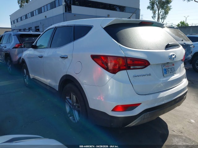 Продажа на аукционе авто 2018 Hyundai Santa Fe Sport 2.4l, vin: 5NMZT3LB8JH083739, номер лота: 44983674