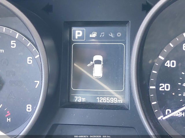 Продажа на аукционе авто 2018 Hyundai Santa Fe Sport 2.4l, vin: 5NMZT3LB8JH083739, номер лота: 44983674
