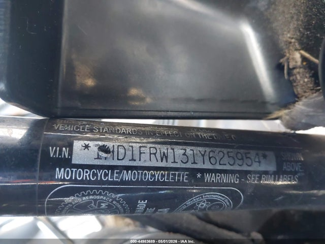 44983689 :رقم المزاد ، 1HD1FRW131Y625954 vin ، 2001 Harley-davidson Flhrci مزاد بيع