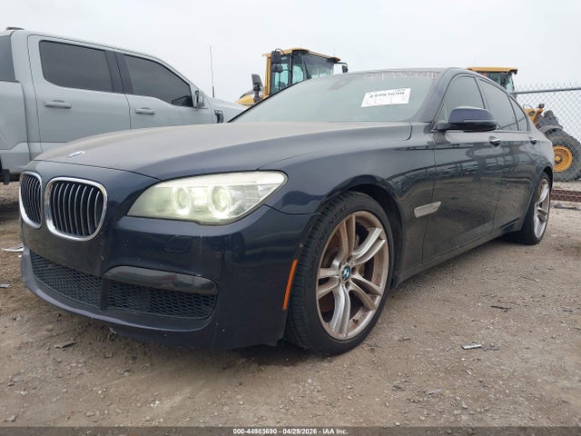 2013 Bmw 750i მანქანა იყიდება აუქციონზე, vin: WBAYA8C5XDD227620, აუქციონის ნომერი: 44983690