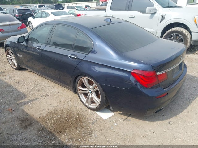 2013 Bmw 750i მანქანა იყიდება აუქციონზე, vin: WBAYA8C5XDD227620, აუქციონის ნომერი: 44983690