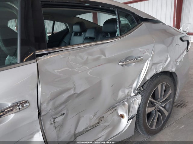 44983691 :رقم المزاد ، 1N4AA6AV9KC373169 vin ، 2019 Nissan Maxima 3.5 Sv مزاد بيع
