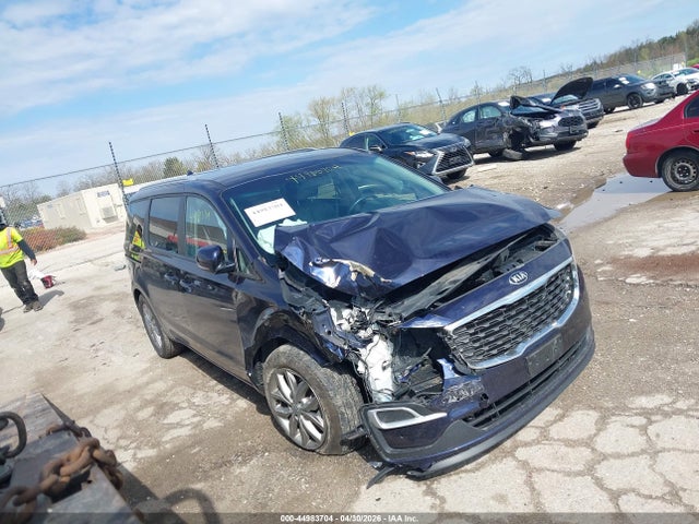 Продажа на аукционе авто 2021 Kia Sedona Ex, vin: KNDMB5C10M6671779, номер лота: 44983704