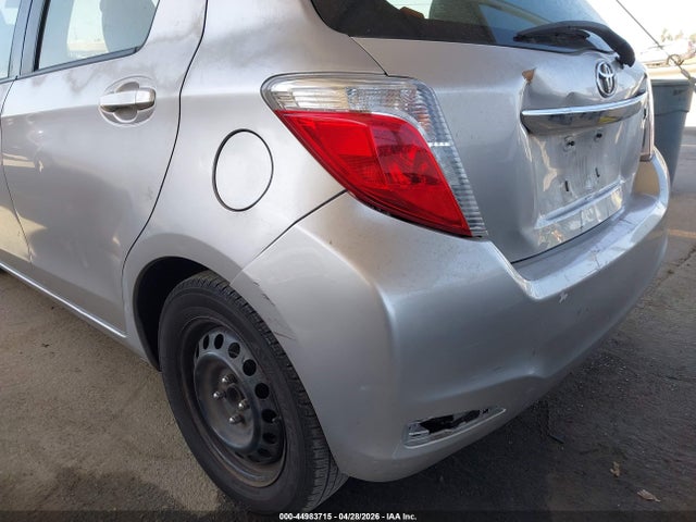 JTDKTUD34ED593857 Toyota Yaris Le (tmc/cbu Plant)