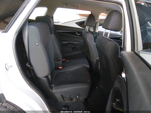 5XYPG4A38LG638697 KIA Sorento 2.4l Lx