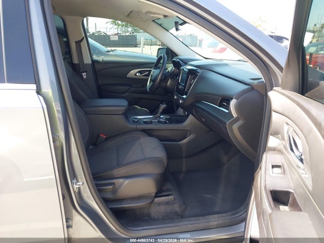 Chevrolet Traverse Ls 2019 1GNERFKW4KJ283913 Image 5