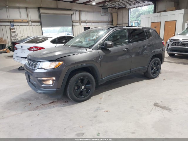 2020 Jeep Compass Latitude 4x4 მანქანა იყიდება აუქციონზე, vin: 3C4NJDBB2LT112539, აუქციონის ნომერი: 44983745
