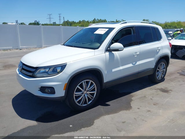 44983746 :رقم المزاد ، WVGAV7AX3GW546160 vin ، 2016 Volkswagen Tiguan Se مزاد بيع