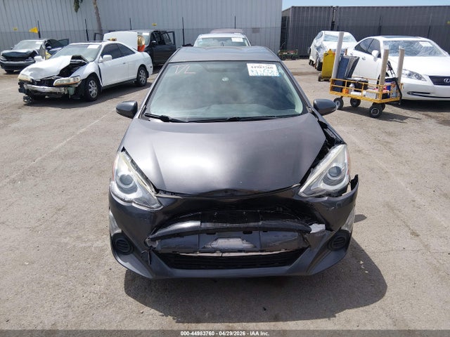 JTDKDTB3XF1105721 Toyota Prius C Two