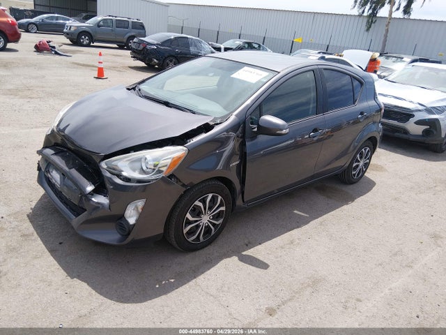 JTDKDTB3XF1105721 Toyota Prius C Two