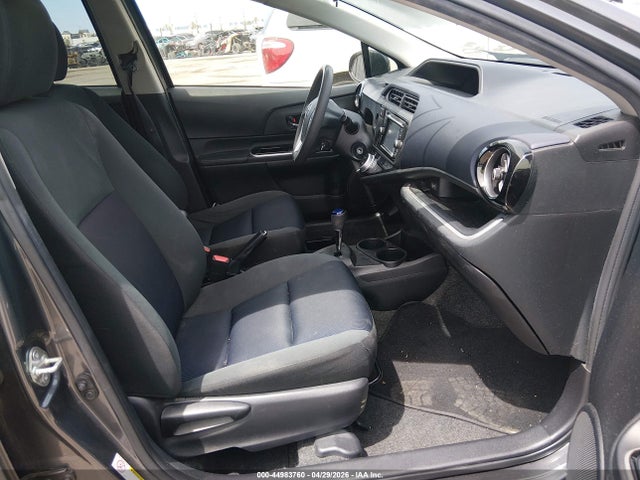 JTDKDTB3XF1105721 Toyota Prius C Two