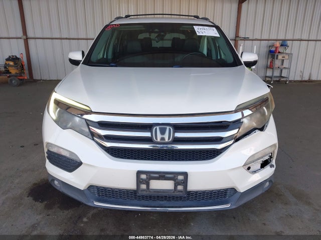 Honda Pilot Elite 2017 5FNYF6H04HB028020 Image 13