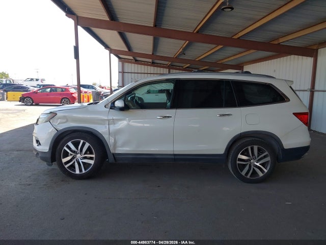 Honda Pilot Elite 2017 5FNYF6H04HB028020 Image 15