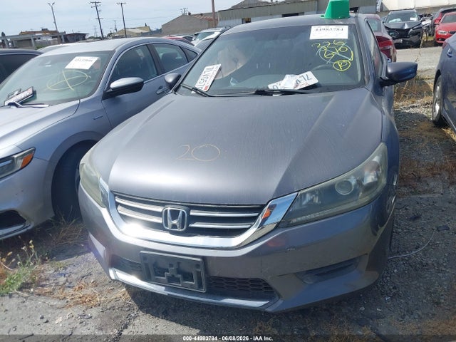 Продажа на аукционе авто 2015 Honda Accord Lx, vin: 1HGCR2F37FA188262, номер лота: 44983784