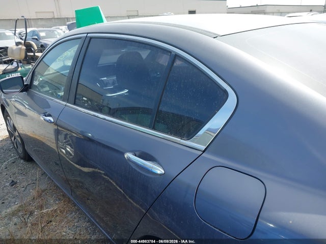 Продажа на аукционе авто 2015 Honda Accord Lx, vin: 1HGCR2F37FA188262, номер лота: 44983784