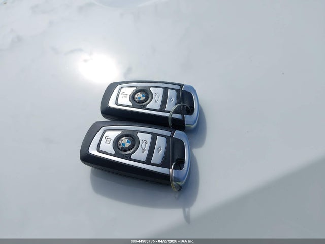 2012 Bmw 650i მანქანა იყიდება აუქციონზე, vin: WBALX3C51CC528731, აუქციონის ნომერი: 44983785