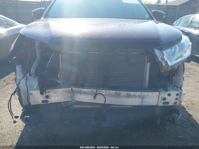 5TDJZRFH0KS746055 Toyota Highlander Xle