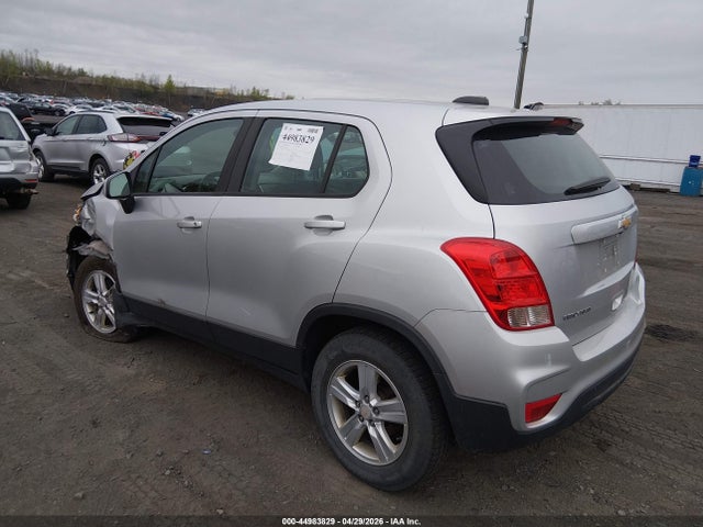 2018 Chevrolet Trax Ls მანქანა იყიდება აუქციონზე, vin: 3GNCJNSB6JL246956, აუქციონის ნომერი: 44983829