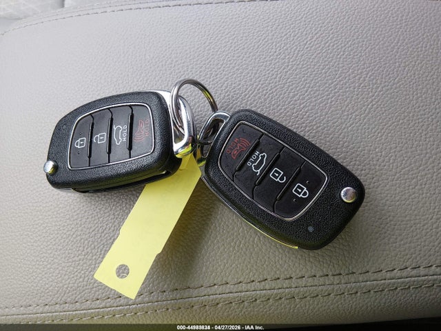 2018 Hyundai Tucson Se მანქანა იყიდება აუქციონზე, vin: KM8J2CA49JU656155, აუქციონის ნომერი: 44983834