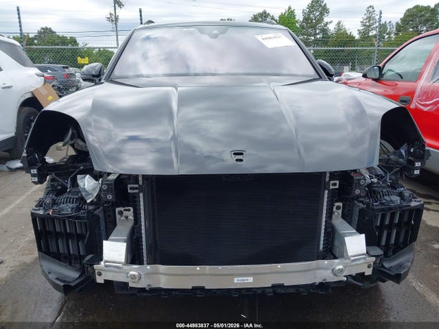 Продаж на аукціоні авто 2025 Porsche Cayenne Gts, vin: WP1AG2AY6SDA25138, номер лоту: 44983837
