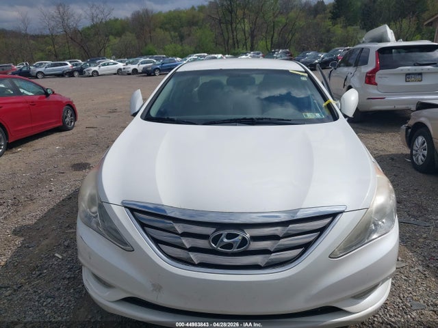 Продажа на аукционе авто 2011 Hyundai Sonata Se, vin: 5NPEC4AC0BH307364, номер лота: 44983843