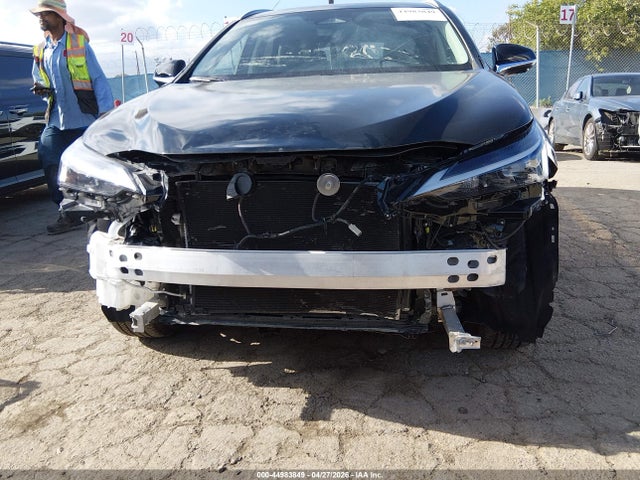 Продажа на аукционе авто 2024 Lexus Nx, vin: 2T2GGCEZ4RC04379, номер лота: 44983849