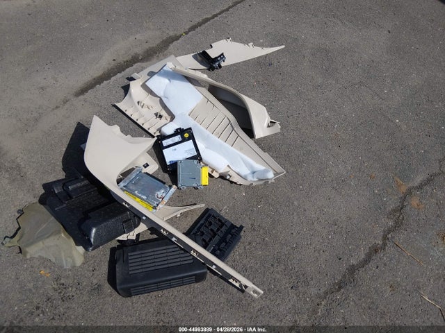 Продажа на аукционе авто 2014 Volkswagen Tiguan Sel, vin: WVGBV3AX6EW510330, номер лота: 44983889