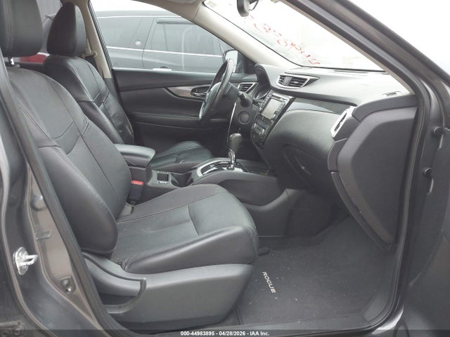 2015 Nissan Rogue Sl მანქანა იყიდება აუქციონზე, vin: 5N1AT2MT8FC796625, აუქციონის ნომერი: 44983895
