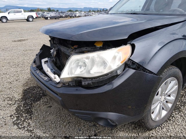 Продаж на аукціоні авто 2012 Subaru Forester 2.5x Touring, vin: JF2SHBGC0CH425903, номер лоту: 44983910