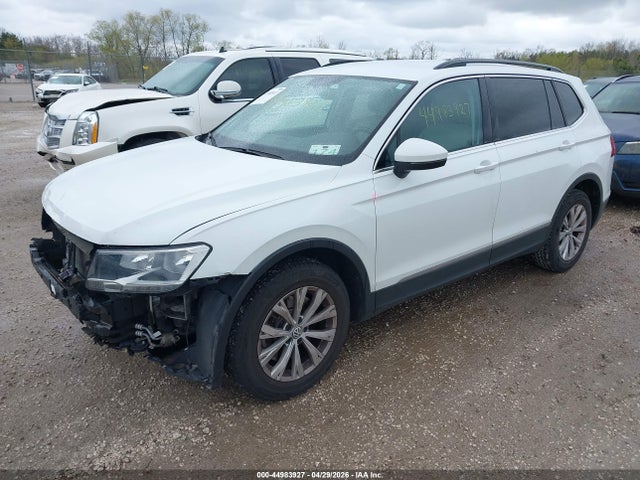 Продаж на аукціоні авто 2018 Volkswagen Tiguan 2.0t Se/2.0t Sel, vin: 3VV2B7AX0JM161343, номер лоту: 44983927