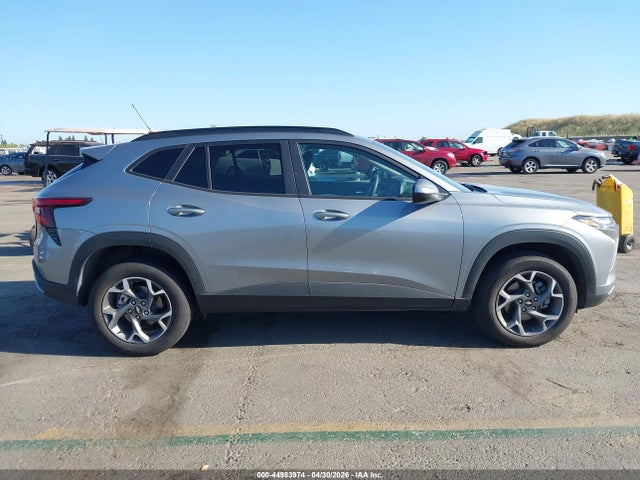 Продажа на аукционе авто 2025 Chevrolet Trax Fwd Lt, vin: KL77LHEP1SC185913, номер лота: 44983974