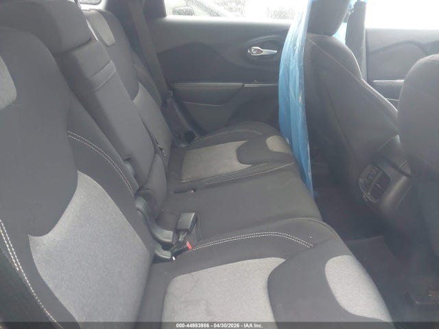 44983986 :رقم المزاد ، 1C4PJMAB9GW262416 vin ، 2016 Jeep Cherokee Sport مزاد بيع