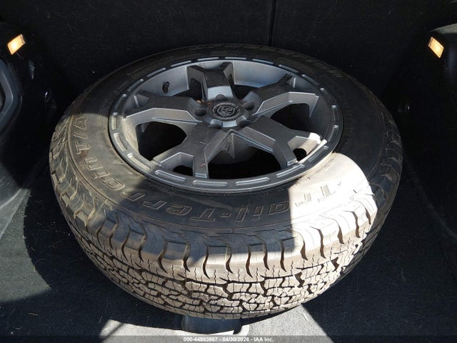 Продаж на аукціоні авто 2016 Jeep Cherokee Latitude, vin: 1C4PJMCB0GW227776, номер лоту: 44983987