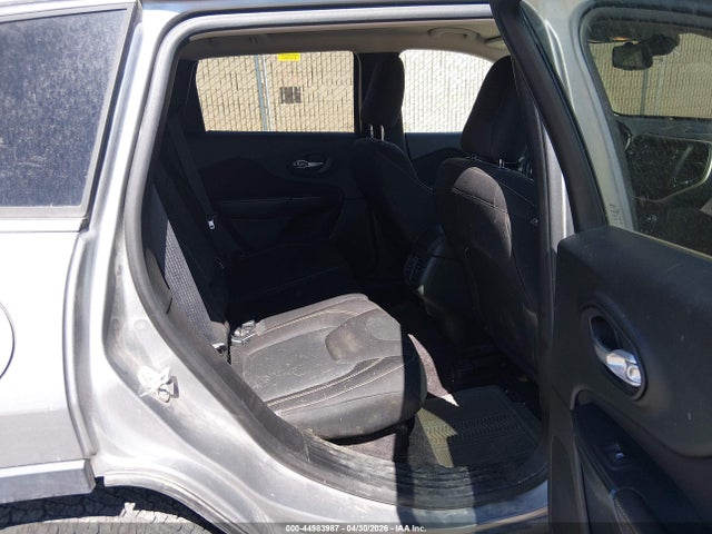 Продаж на аукціоні авто 2016 Jeep Cherokee Latitude, vin: 1C4PJMCB0GW227776, номер лоту: 44983987