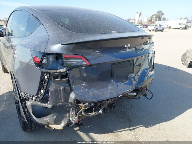 5YJYGDEF9MF093997 Tesla Model Y Performance Dual Motor All-wheel Drive