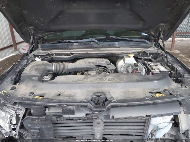 44984049 :رقم المزاد ، 1C6RREBT7KN579485 vin ، 2019 Ram 1500 Big Horn/lone Star  4x2 6'4 Box مزاد بيع