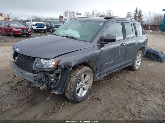 44984054 :رقم المزاد ، 1C4NJDBB5ED815769 vin ، 2014 Jeep Compass Sport مزاد بيع