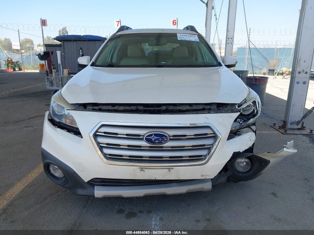 Subaru Outback 2.5i Limited 2015 4S4BSALC4F3212370 Image 12
