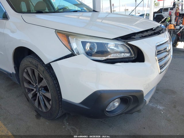 Subaru Outback 2.5i Limited 2015 4S4BSALC4F3212370 Image 17