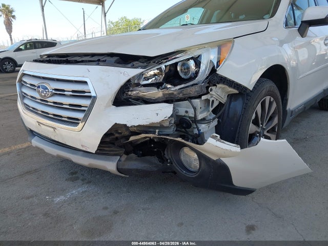 Subaru Outback 2.5i Limited 2015 4S4BSALC4F3212370 Image 6