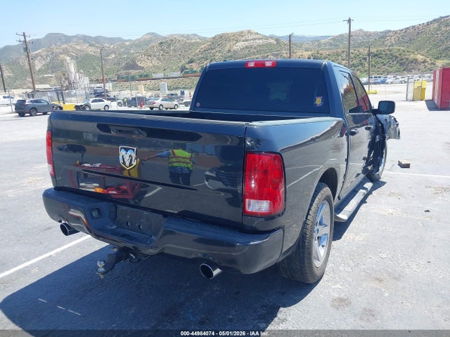 Aukcja sprzedaży 2017 Ram 1500 Express  4x2 5'7 Box, vin: 1C6RR6KT2HS662385, numer aukcji: 44984074